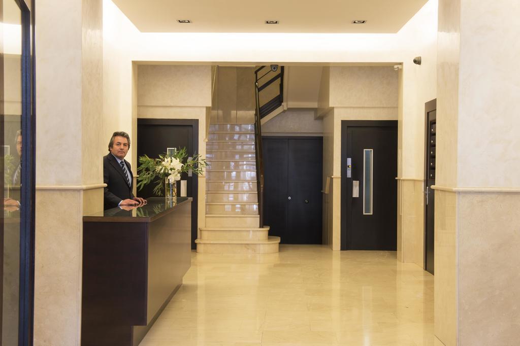 Godó Luxury Apartment Paseo de Gracia Barcelona Exterior foto
